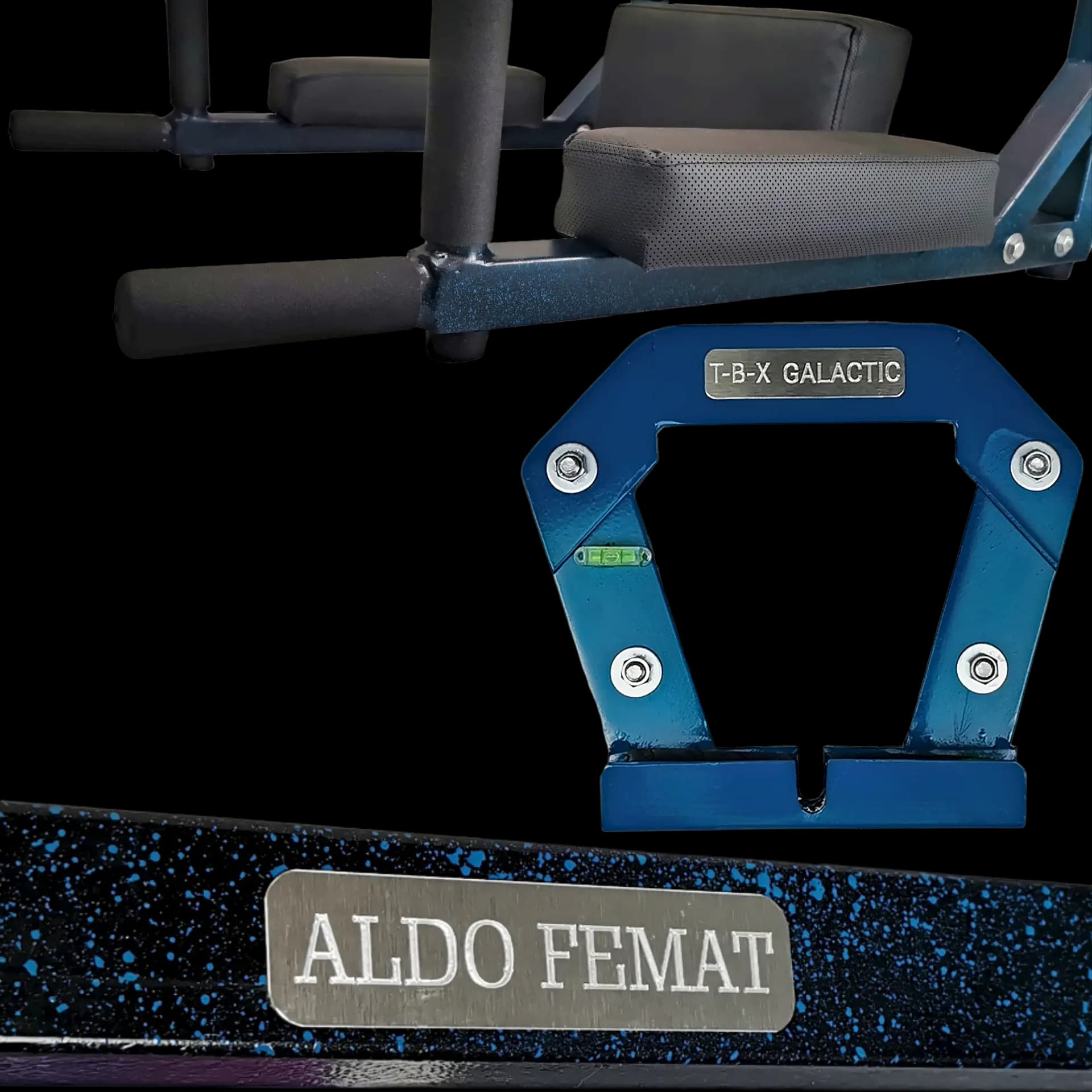 T-B-X Galactic®: Soporte para Costal de Box Multifuncional Primer plano del frente, color general.